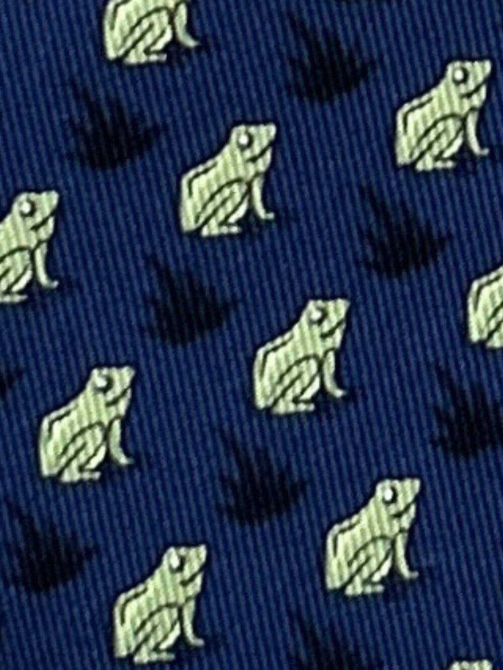 100% REAL RARE HERMES TIE - NAVY BLUE w FUN BRIGHT GREEN JUMPING FROGS TOADS XL